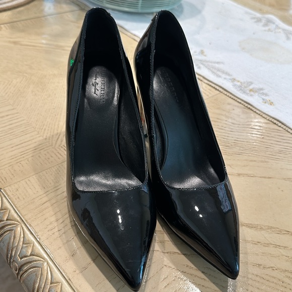 Shoe black with nice heels - Picture 2 of 13